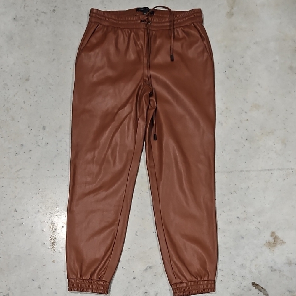 Banana Republic Tan Jogger Pants
